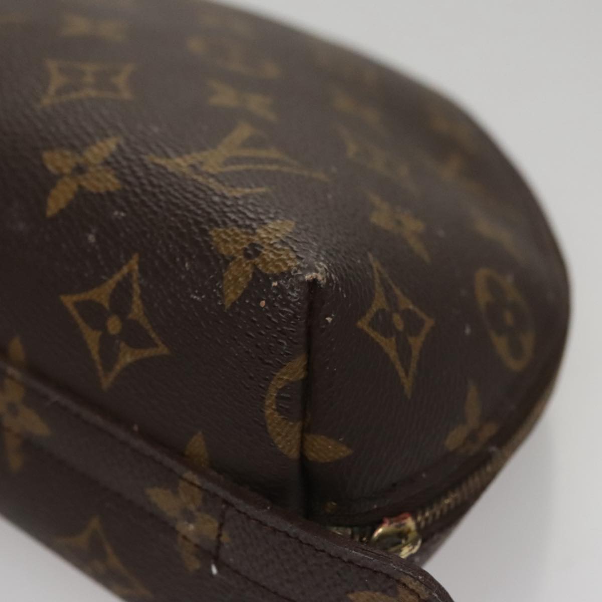 LOUIS VUITTON Monogram Trousse Demi Ronde Cosmetic Pouch M47520 LV Auth 109998