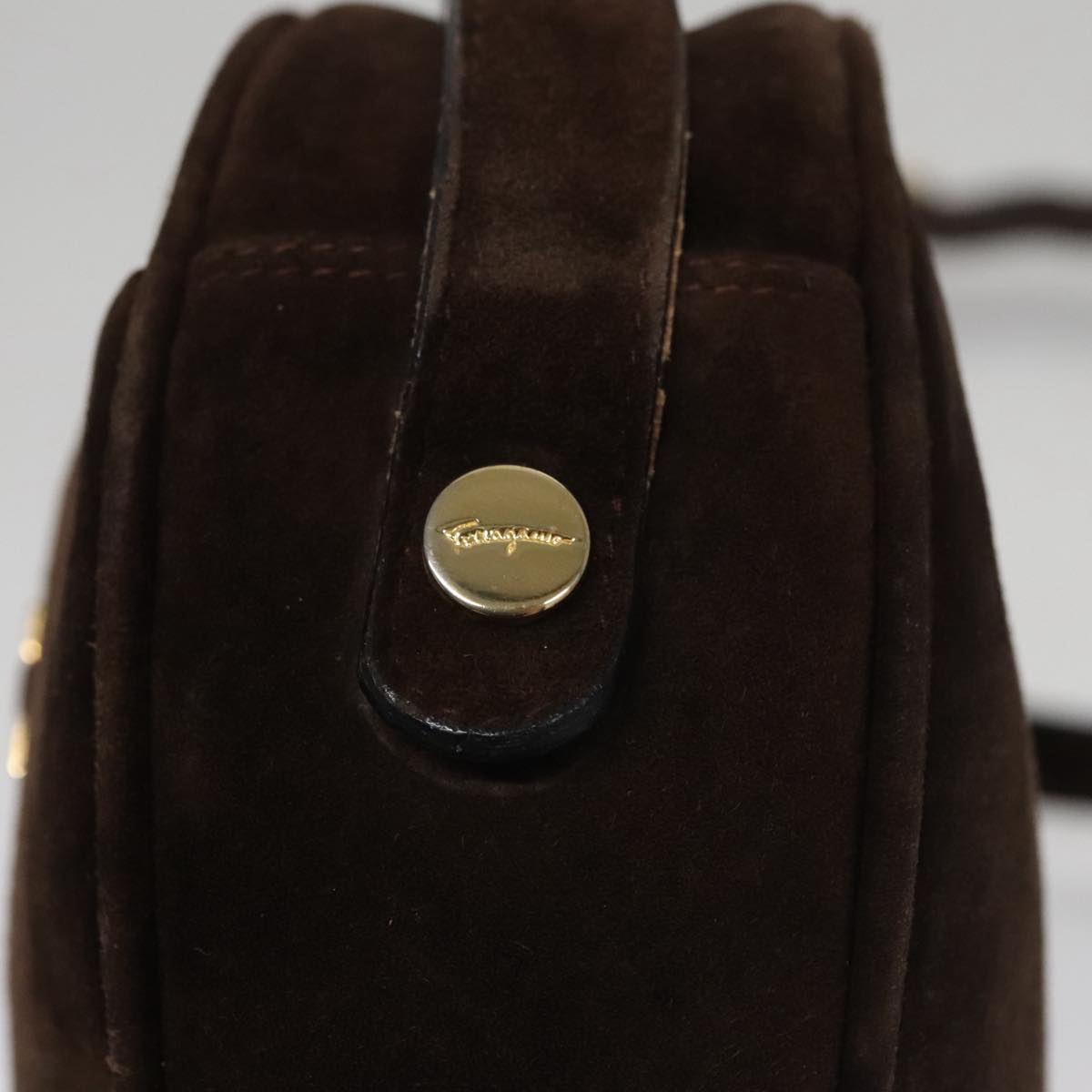 Salvatore Ferragamo Gancini Shoulder Bag Suede Brown Gold Auth 110015