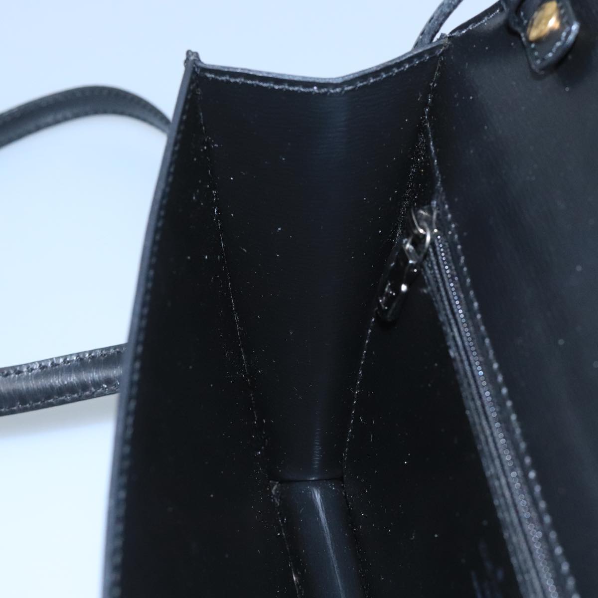 LOUIS VUITTON Epi Hublot Shoulder Bag Black Red M52557 LV Auth 110731