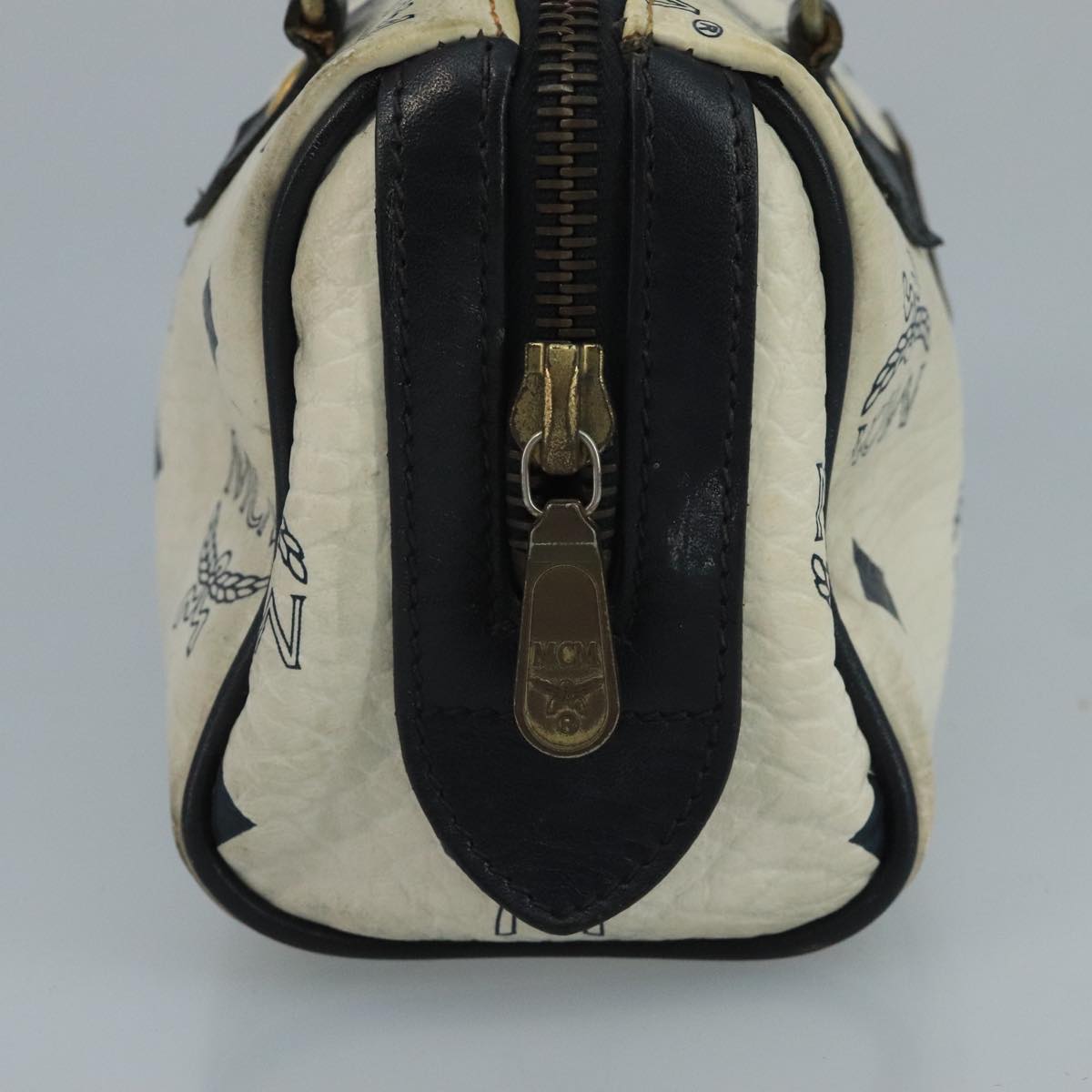 MCM Vicetos Logogram Hand Bag PVC Leather 2way White Navy gold Auth 110795