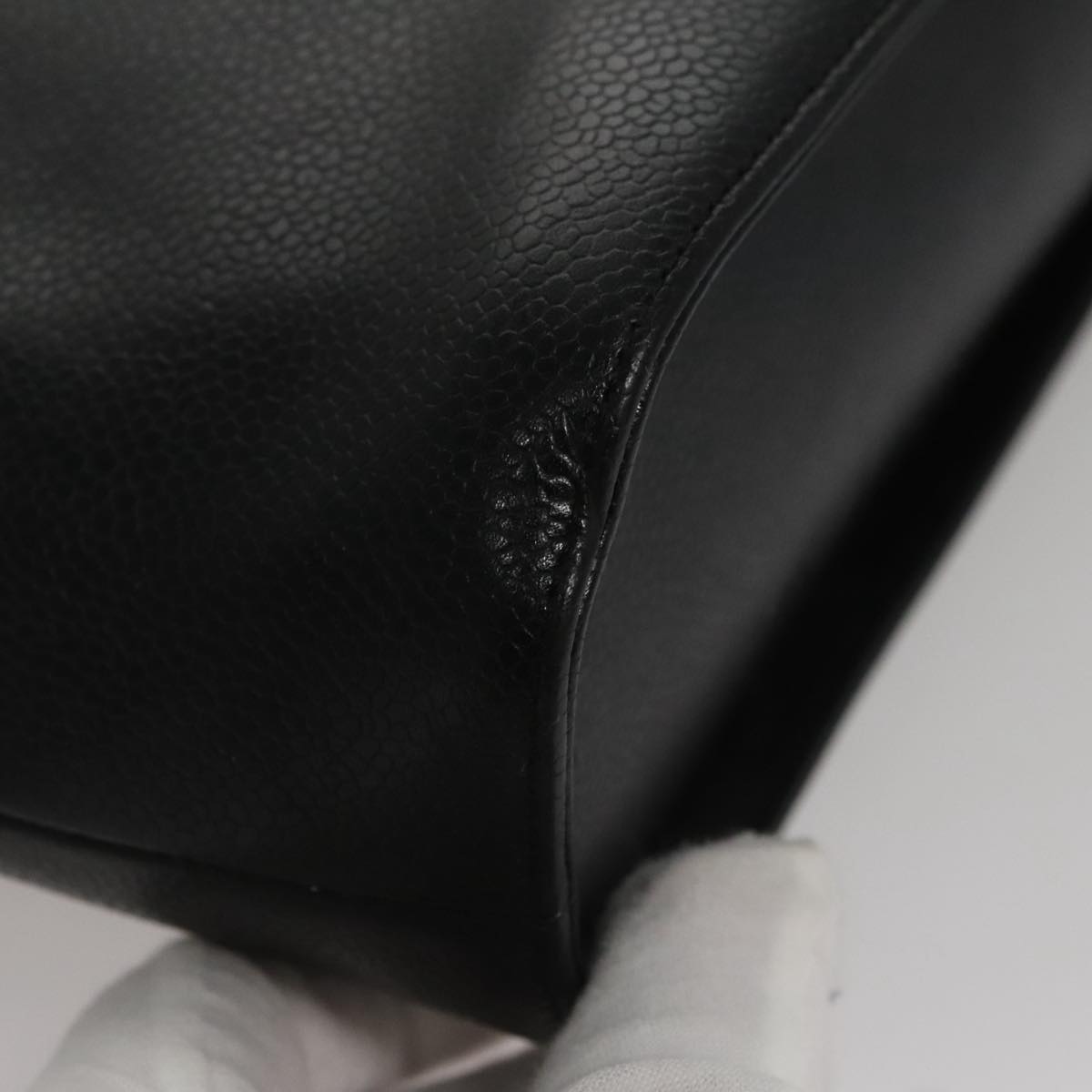 CHANEL Hand Bag Caviar Skin Black Silver CC Auth 110813