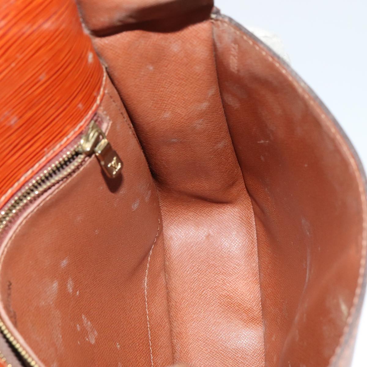 LOUIS VUITTON Epi Saint Cloud GM Shoulder Bag Brown M52193 LV Auth 111133
