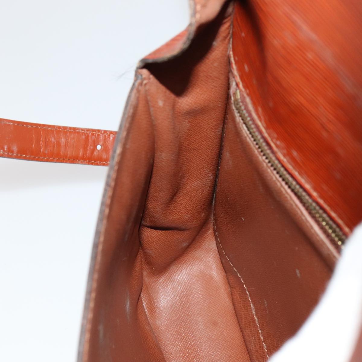 LOUIS VUITTON Epi Saint Cloud GM Shoulder Bag Brown M52193 LV Auth 111133