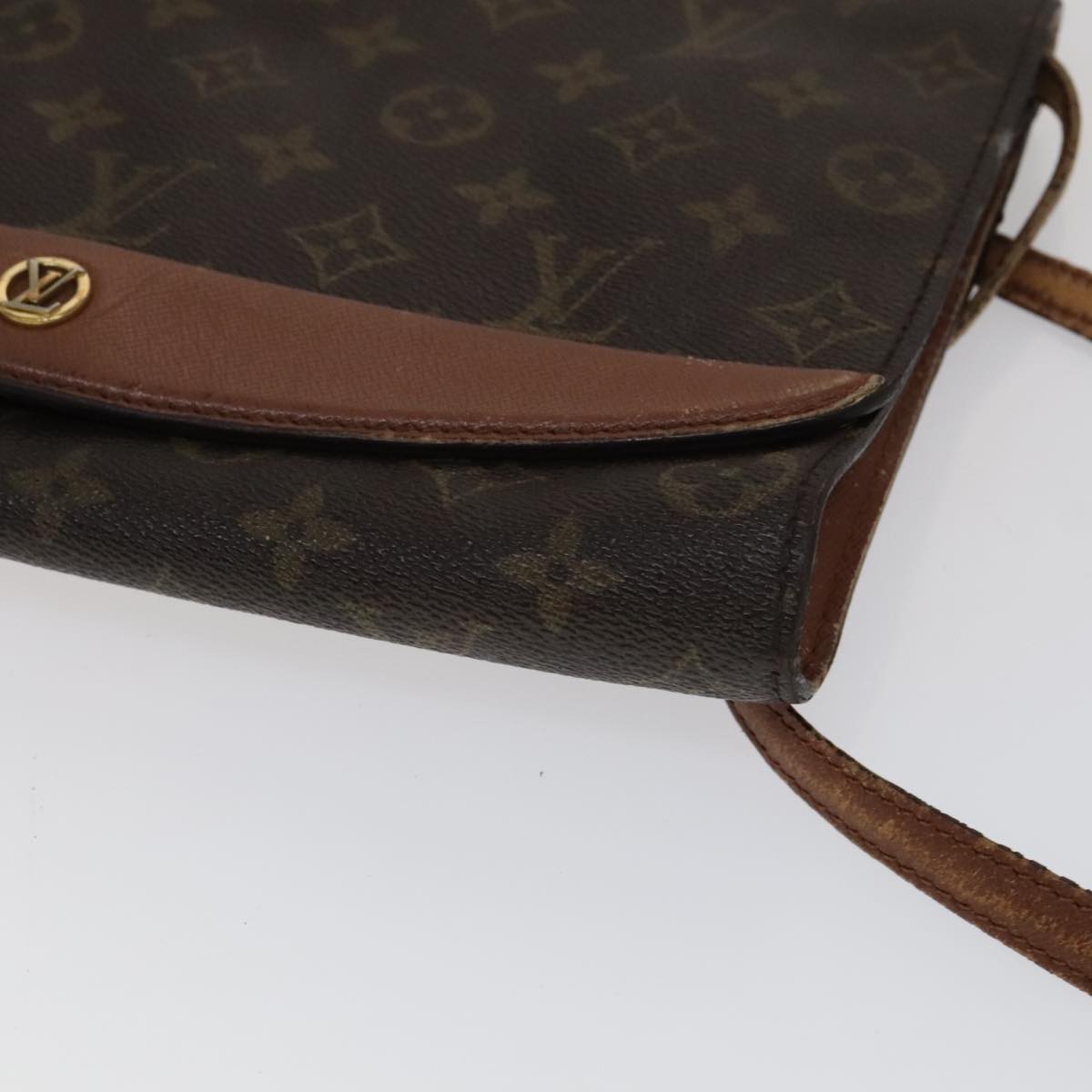 LOUIS VUITTON Monogram Bordeaux 27 Shoulder Bag M51797 LV Auth 111216