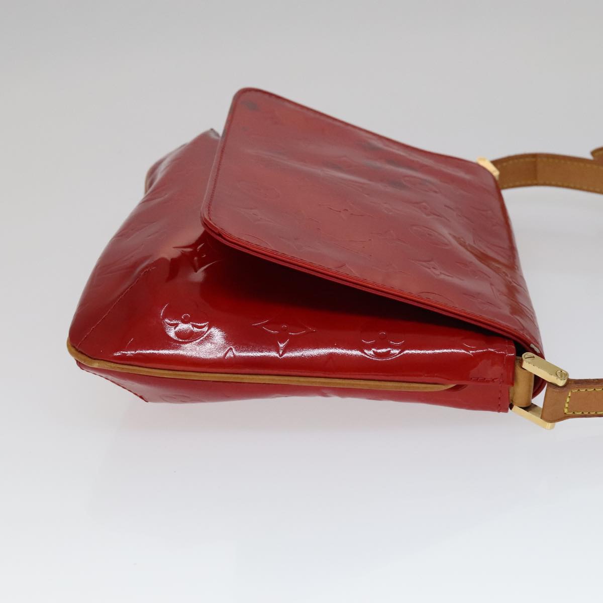 LOUIS VUITTON Monogram Vernis Thompson Street Bag Red M91094 LV Auth 111375