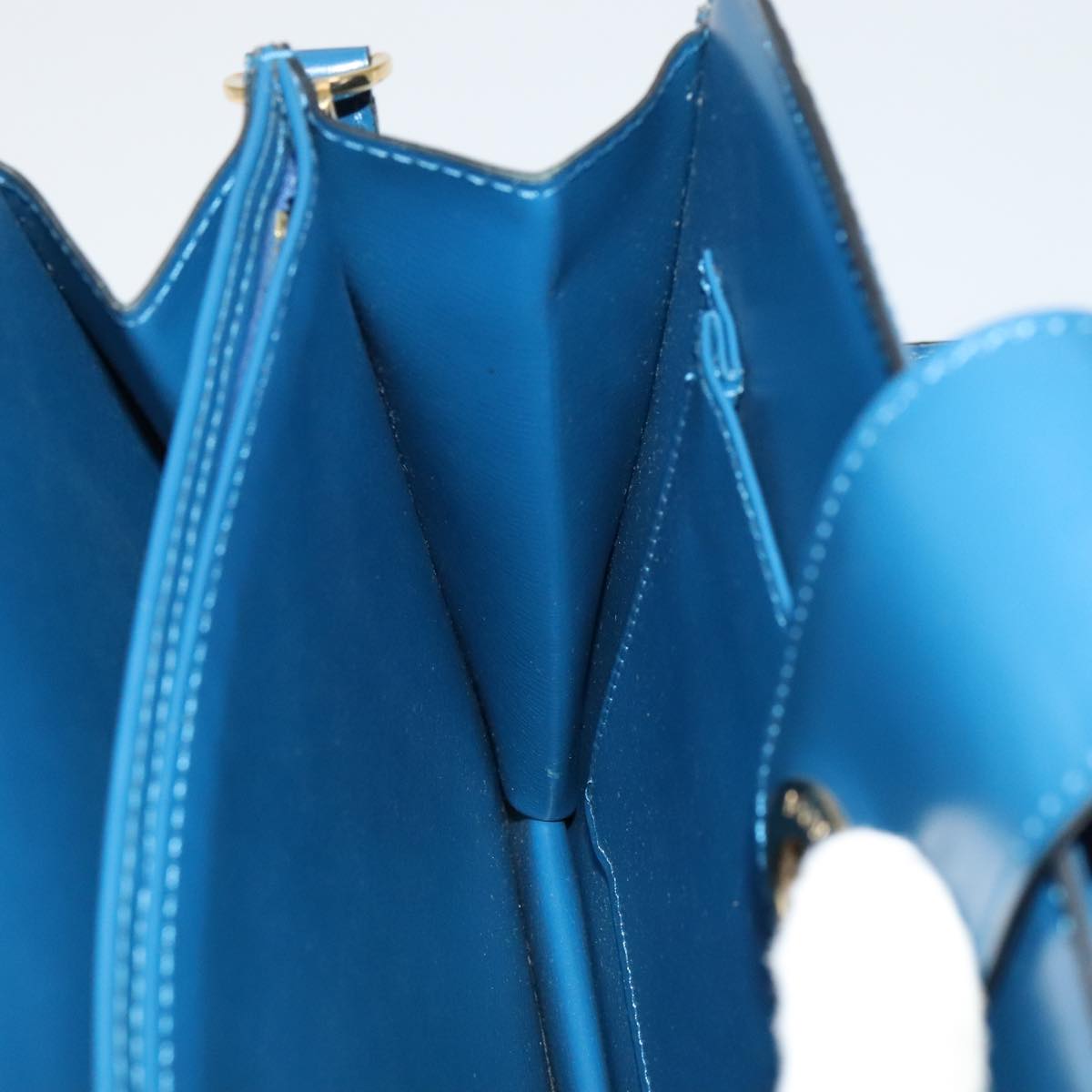 LOUIS VUITTON Epi Capuchin Shoulder Bag Blue M52345 LV Auth 111419