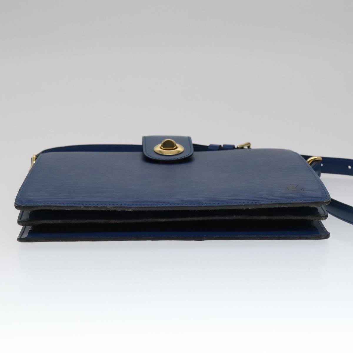 LOUIS VUITTON Epi Capuchin Shoulder Bag Blue M52345 LV Auth 111419