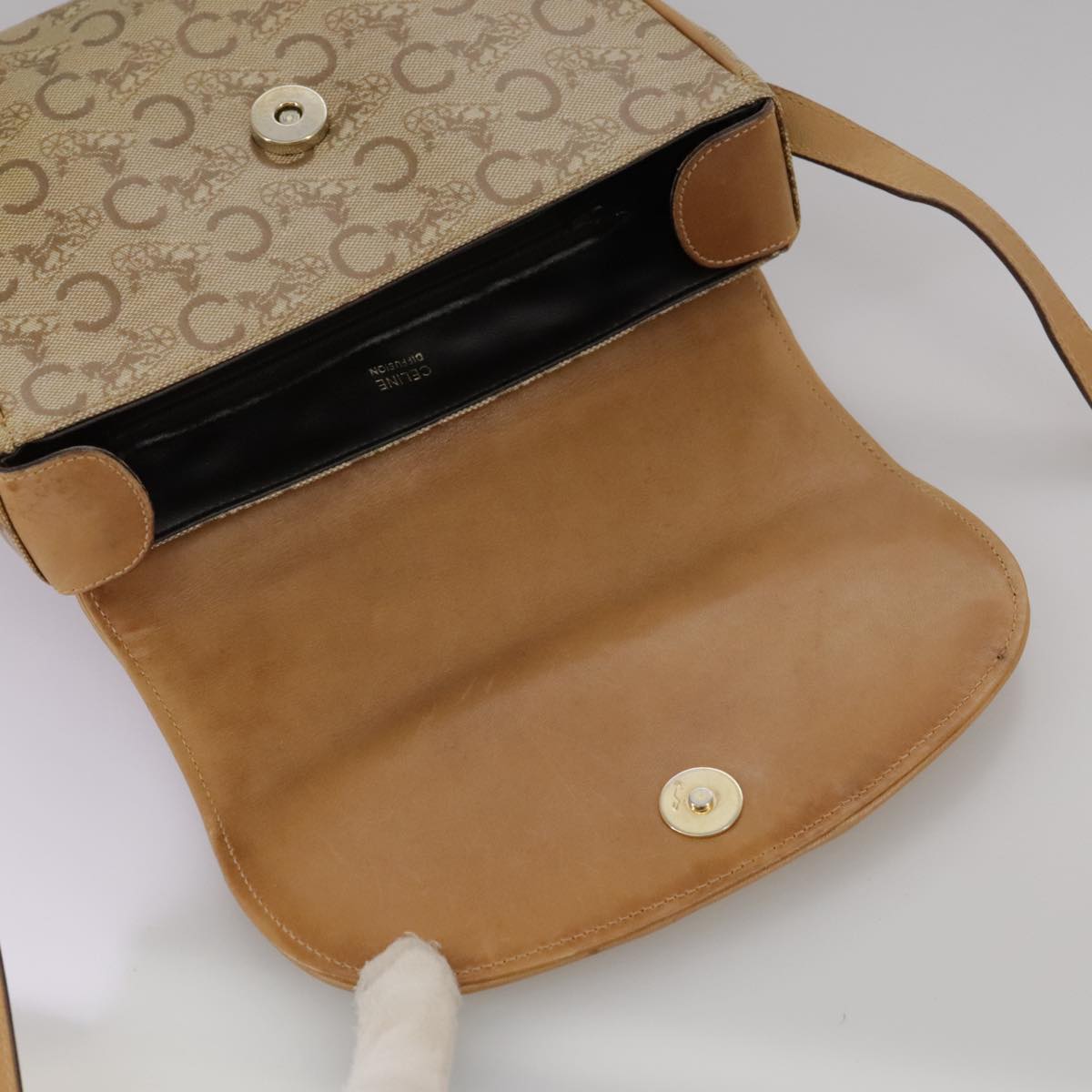 CELINE C Sulky Shoulder Bag PVC Beige Gold Auth 111437