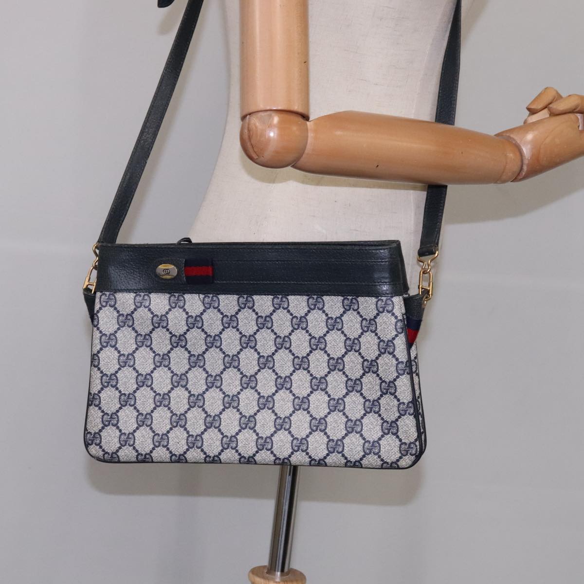 GUCCI GG Supreme Sherry Line Shoulder Bag PVC Red Navy Auth 111590