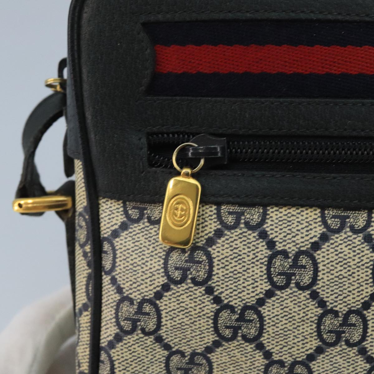 GUCCI GG Supreme Sherry Line Bag PVC Navy Gold Red 72 02 088 Auth 111626