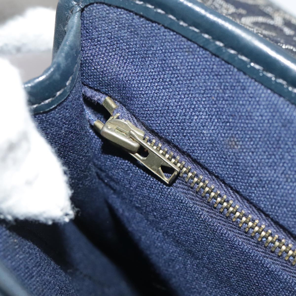 CELINE C Sulky Hand Bag Canvas Navy Auth 111628