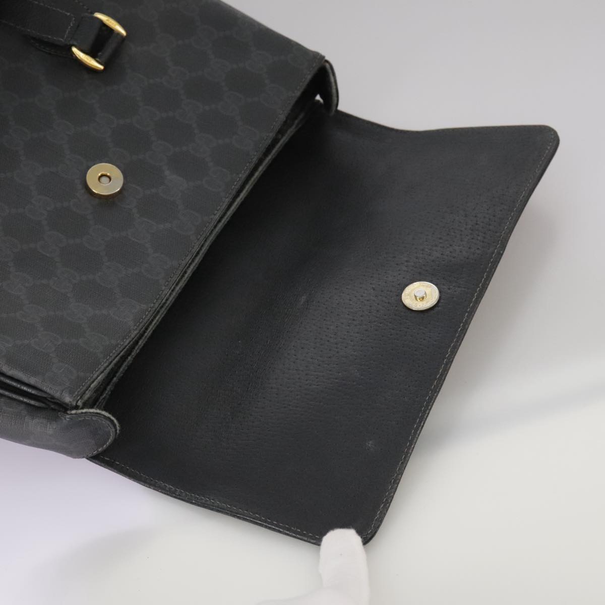 GUCCI GG Supreme Hand Bag PVC Leather Black Gold 116 02 080 Auth 111672