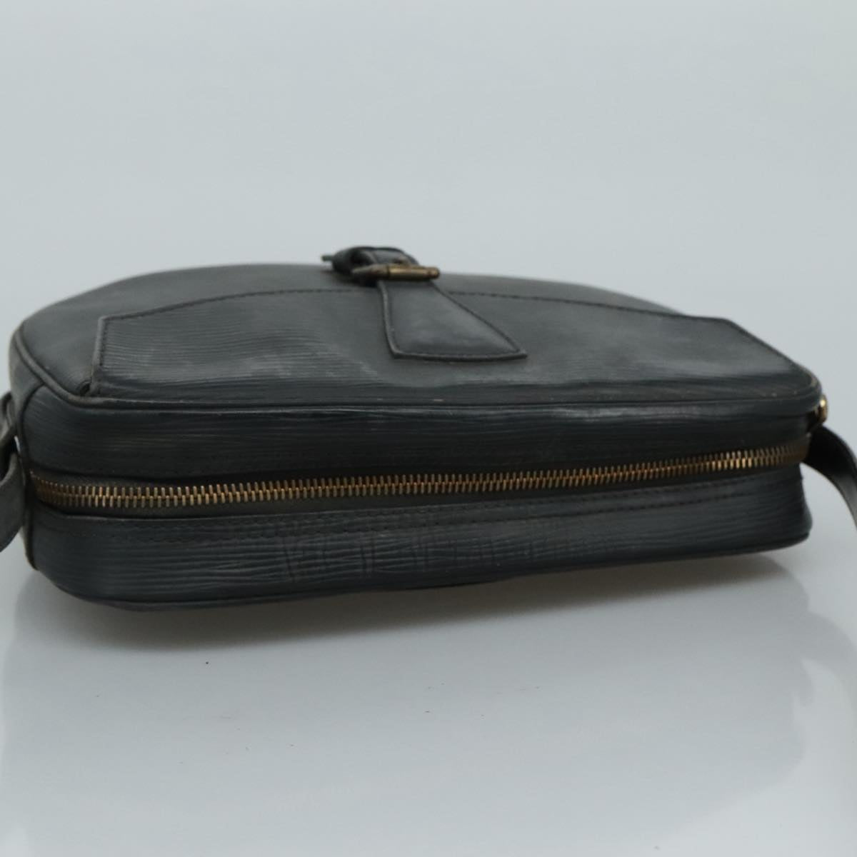 LOUIS VUITTON Epi Jeune Fille MM Shoulder Bag Black M52152 LV Auth 111717