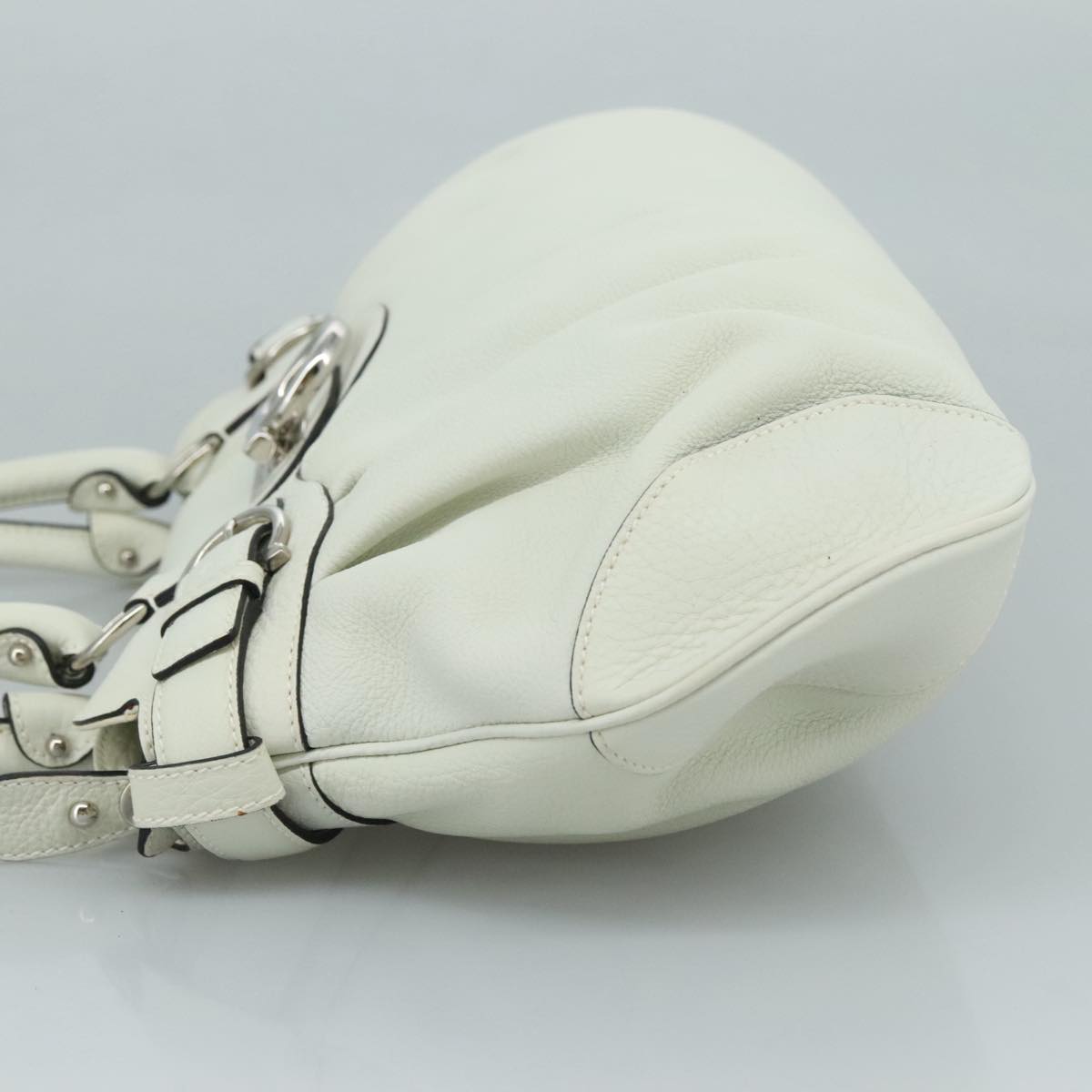 Salvatore Ferragamo Gancini Hand Bag Leather White Silver Auth 111747
