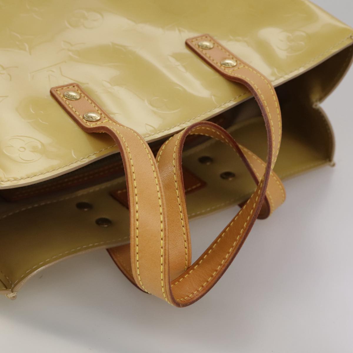 LOUIS VUITTON Monogram Vernis Reade PM Hand Bag Beige M91334 LV Auth 111752