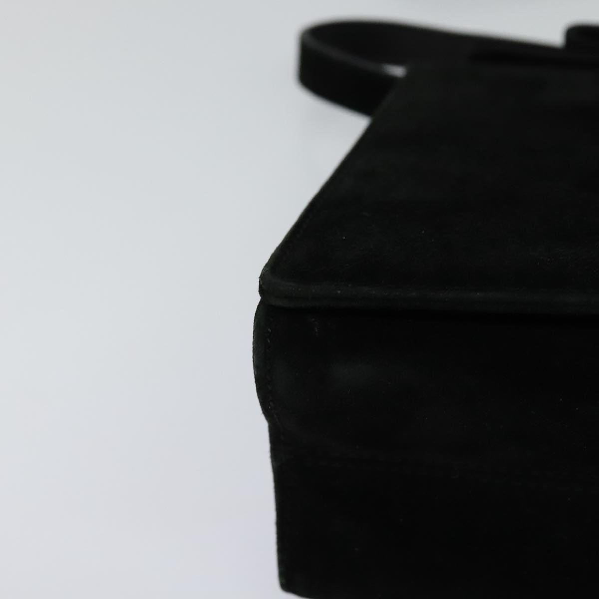 Salvatore Ferragamo Vala Shoulder Bag Suede Black Gold Auth 112120