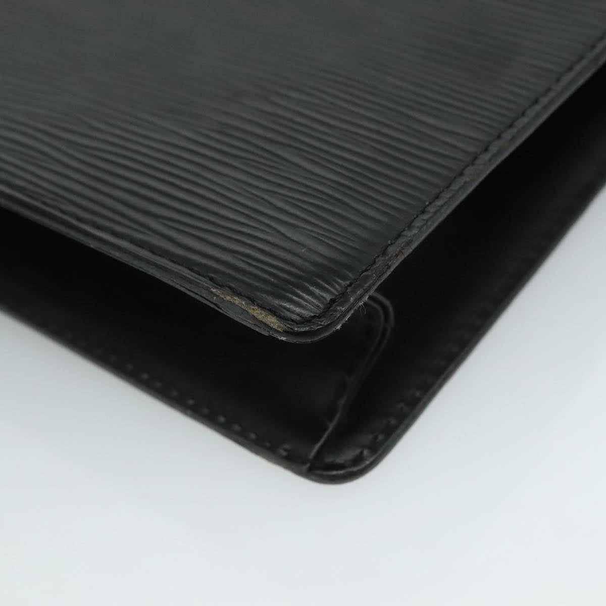 LOUIS VUITTON Epi Pochette Homme Clutch Bag Black Noir M52522 LV Auth 112324