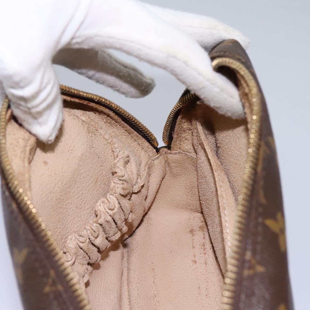 LOUIS VUITTON Monogram Trousse Toilette 23 Clutch Bag M47524 LV Auth 112565