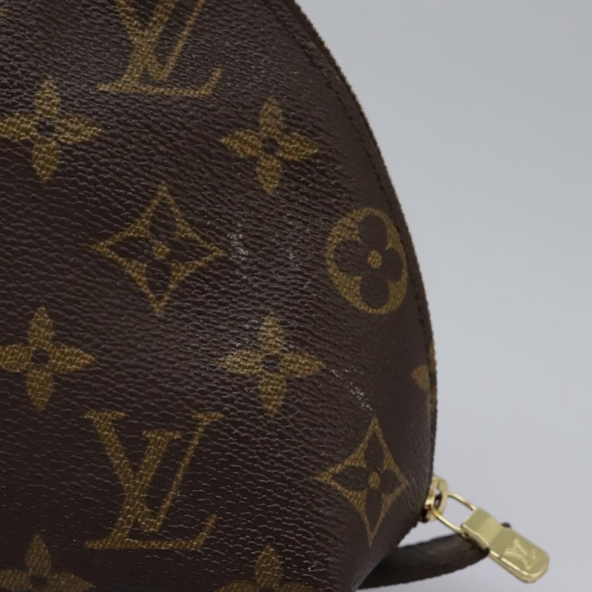 LOUIS VUITTON Monogram Trousse Demi Ronde Cosmetic Pouch M47520 LV Auth 112798