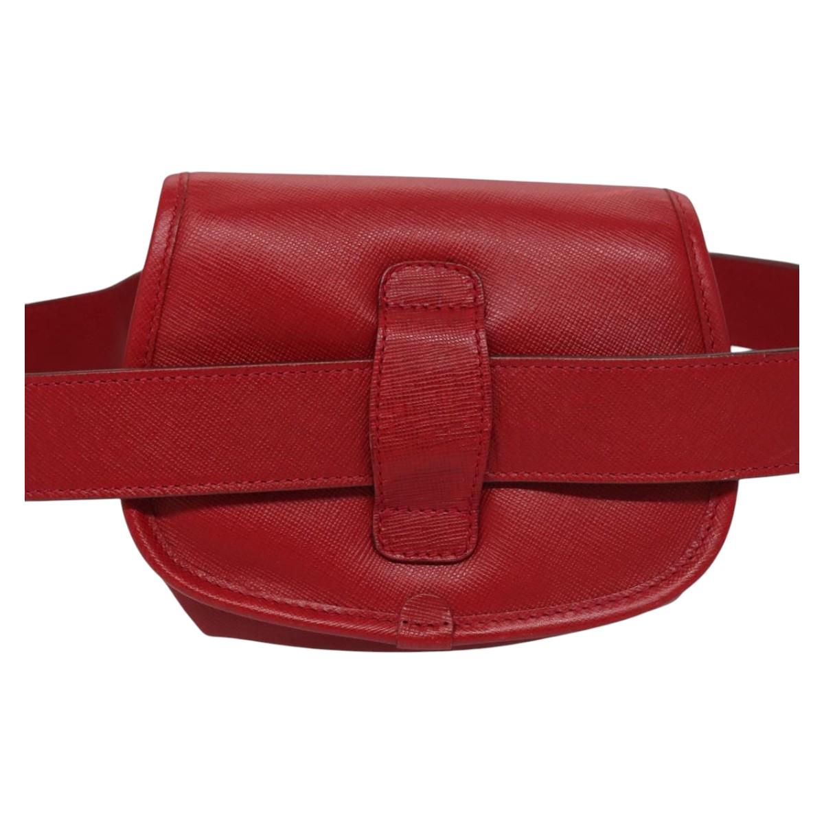 GUCCI Bamboo Waist bag Leather Red Auth 113159V