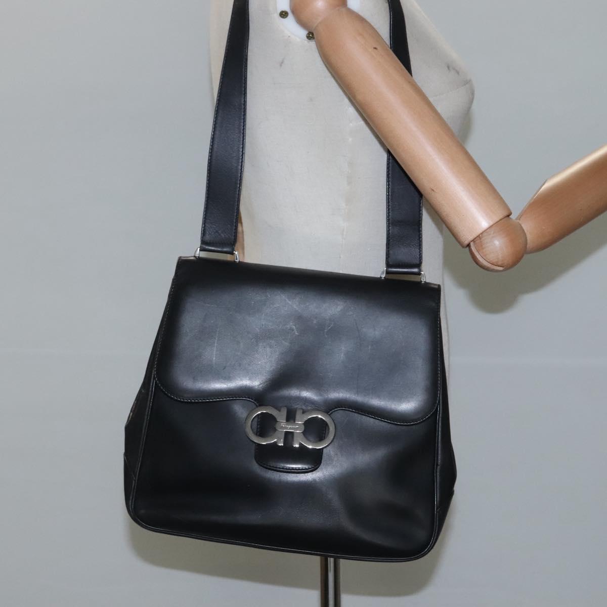 Salvatore Ferragamo Gancini Shoulder Bag Leather Black Silver Auth 114751