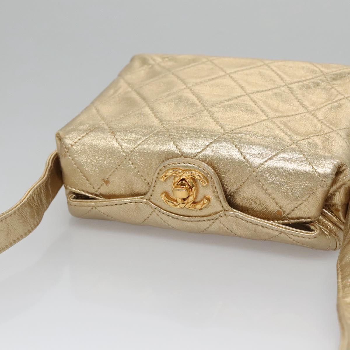 CHANEL Matelasse Shoulder Bag Lamb Skin Gold CC Auth 114942A