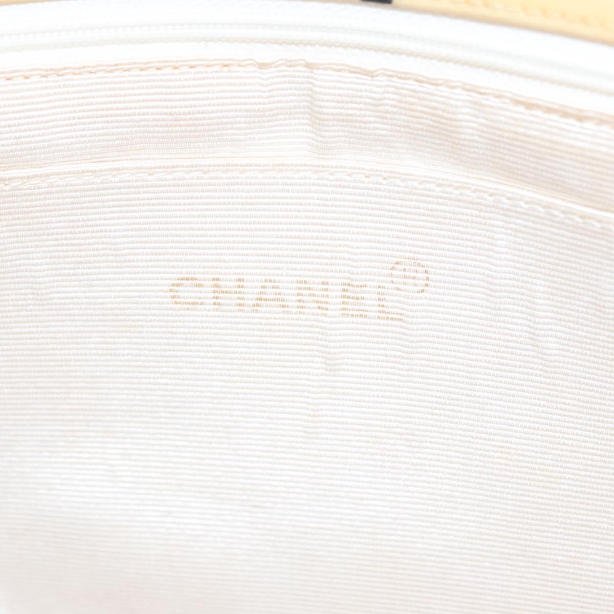 CHANEL Matelasse Chain Lip Tote Bag Enamel Beige CC Auth 115470A