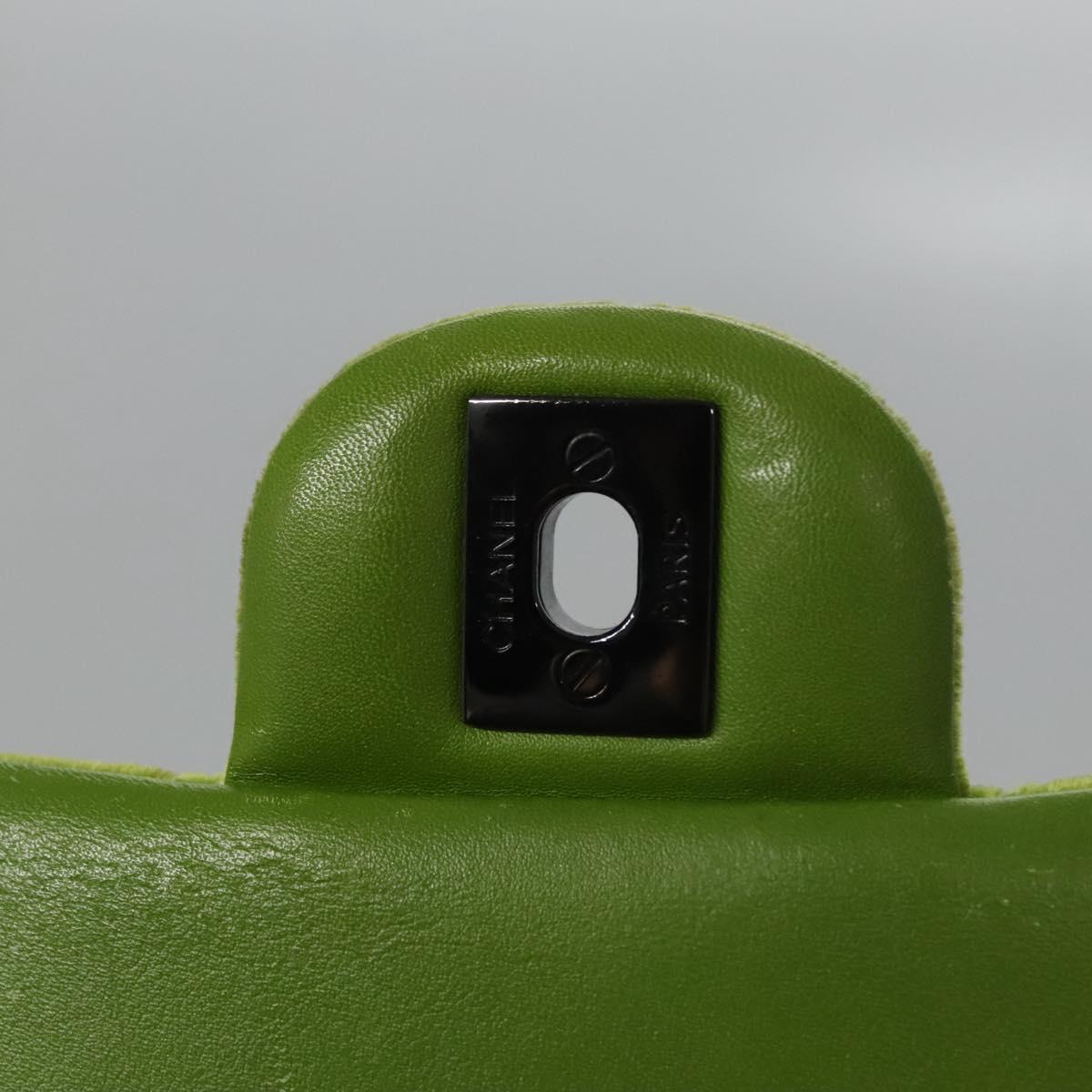 CHANEL Mini Matelasse 20 Single Flap Chain Bag Velor Green CC Auth 115601A