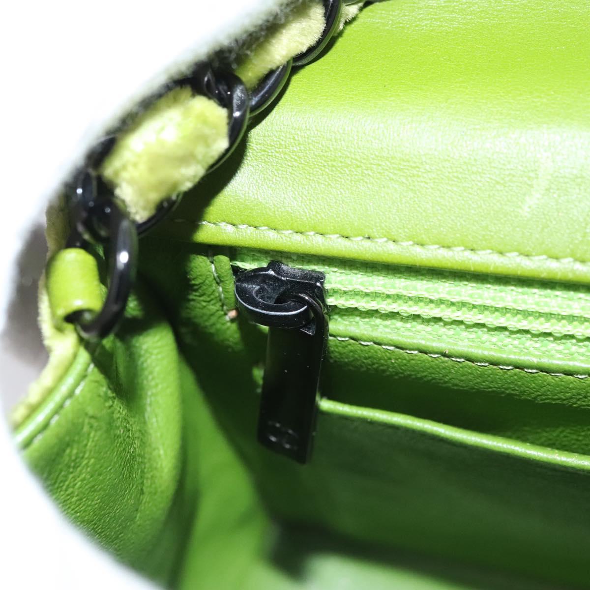 CHANEL Mini Matelasse 20 Single Flap Chain Bag Velor Green CC Auth 115601A