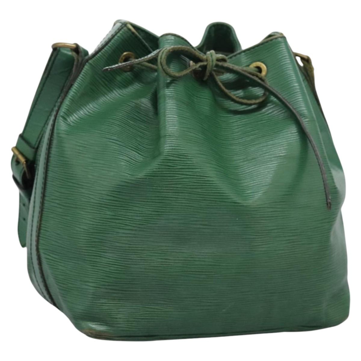 LOUIS VUITTON Epi Petit Noe Shoulder Bag Green M44104 LV Auth 115922