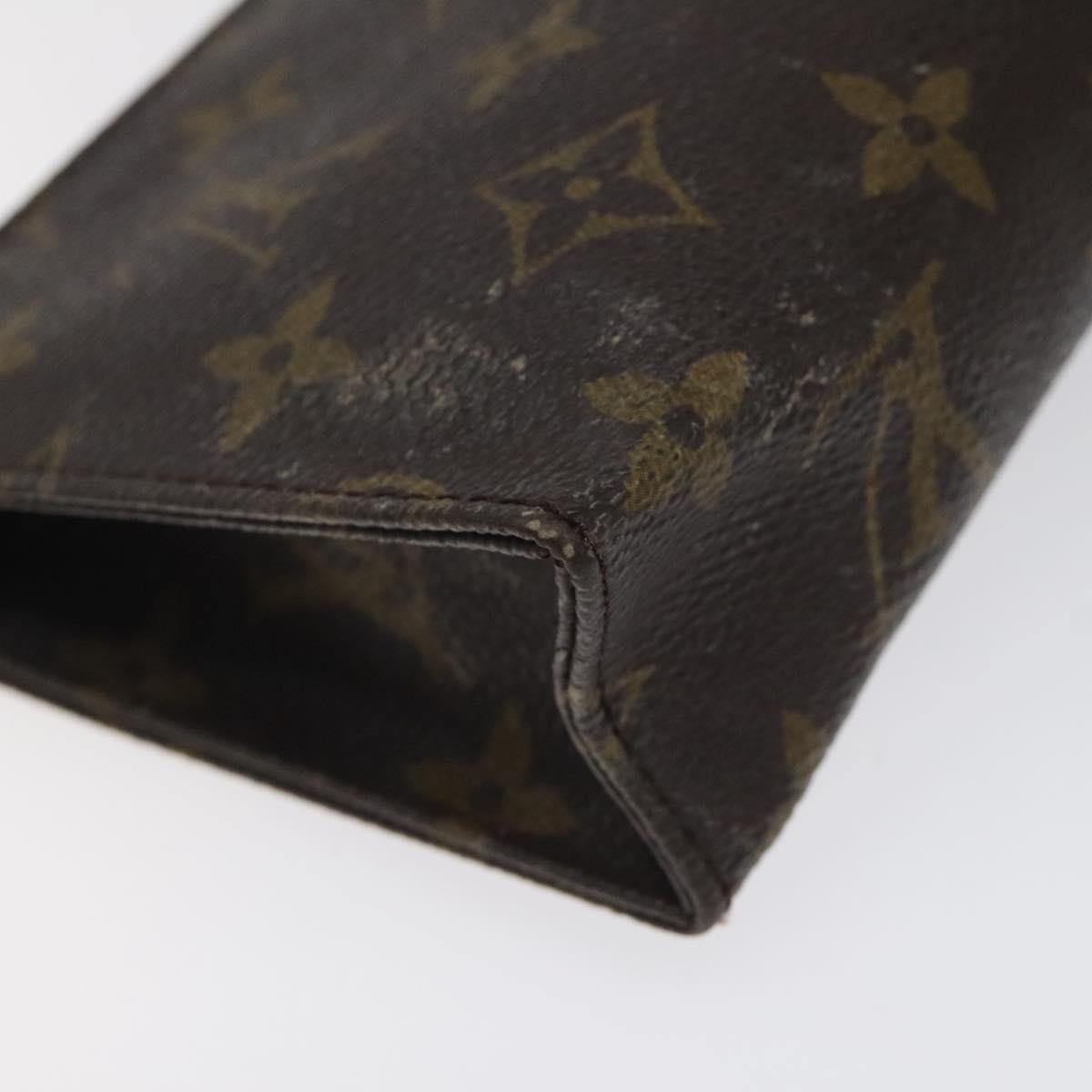 LOUIS VUITTON Monogram Poche Toilette 15 Pouch M47546 LV Auth 116089