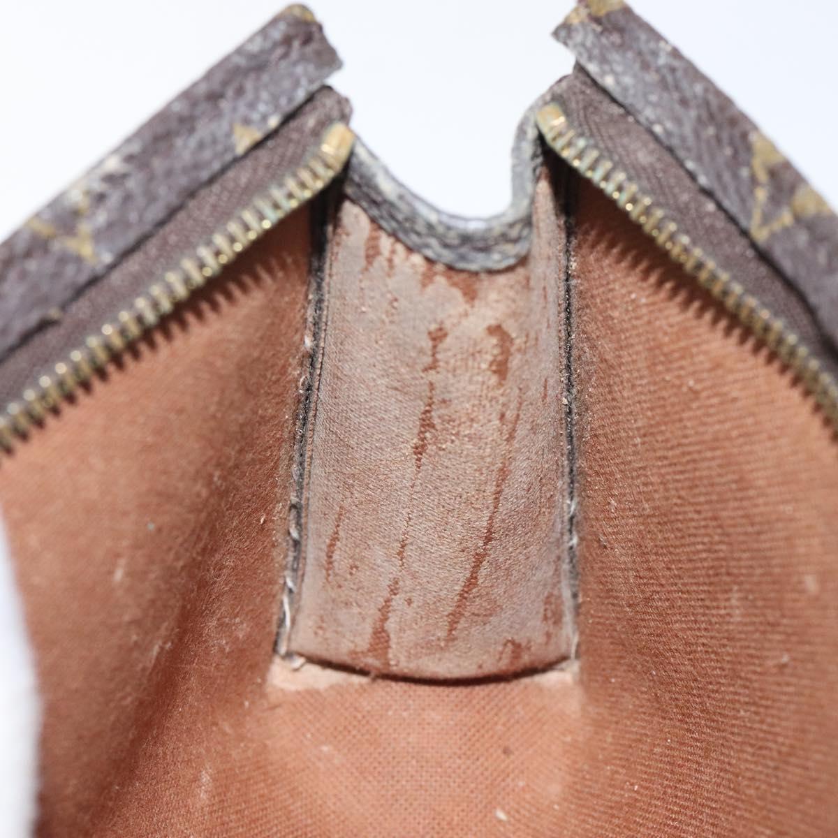 LOUIS VUITTON Monogram Poche Toilette 15 Pouch M47546 LV Auth 116089