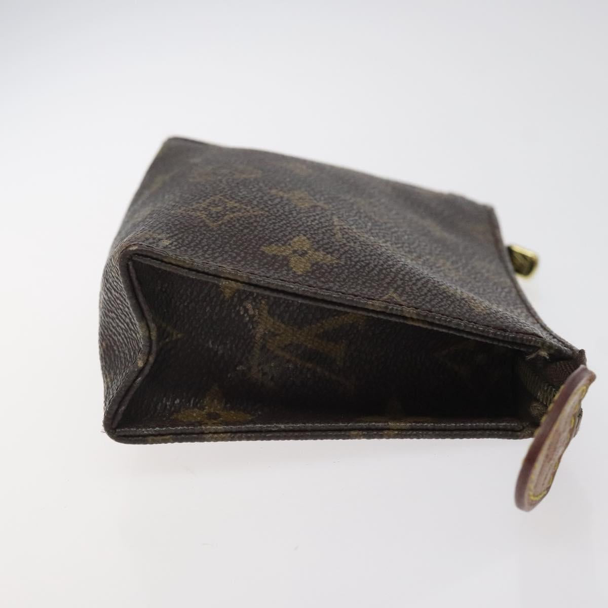 LOUIS VUITTON Monogram Poche Toilette 15 Pouch M47546 LV Auth 116089