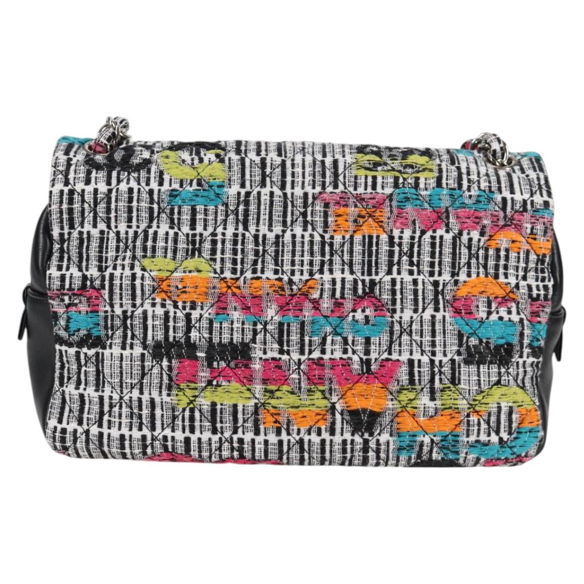 CHANEL Matelasse Chain Shoulder Bag Tweed Leather White Silver CC Auth 116419SM