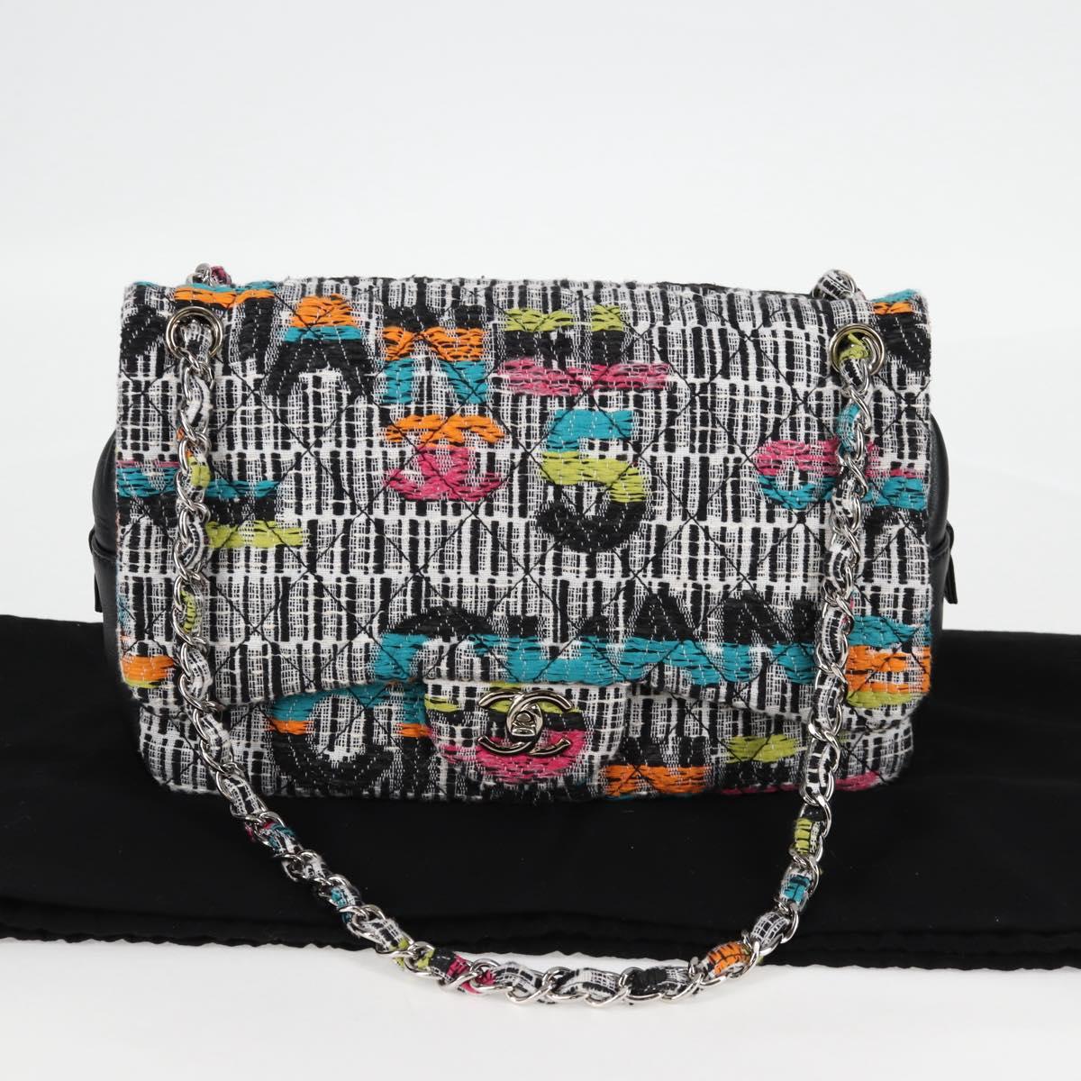 CHANEL Matelasse Chain Shoulder Bag Tweed Leather White Silver CC Auth 116419SM