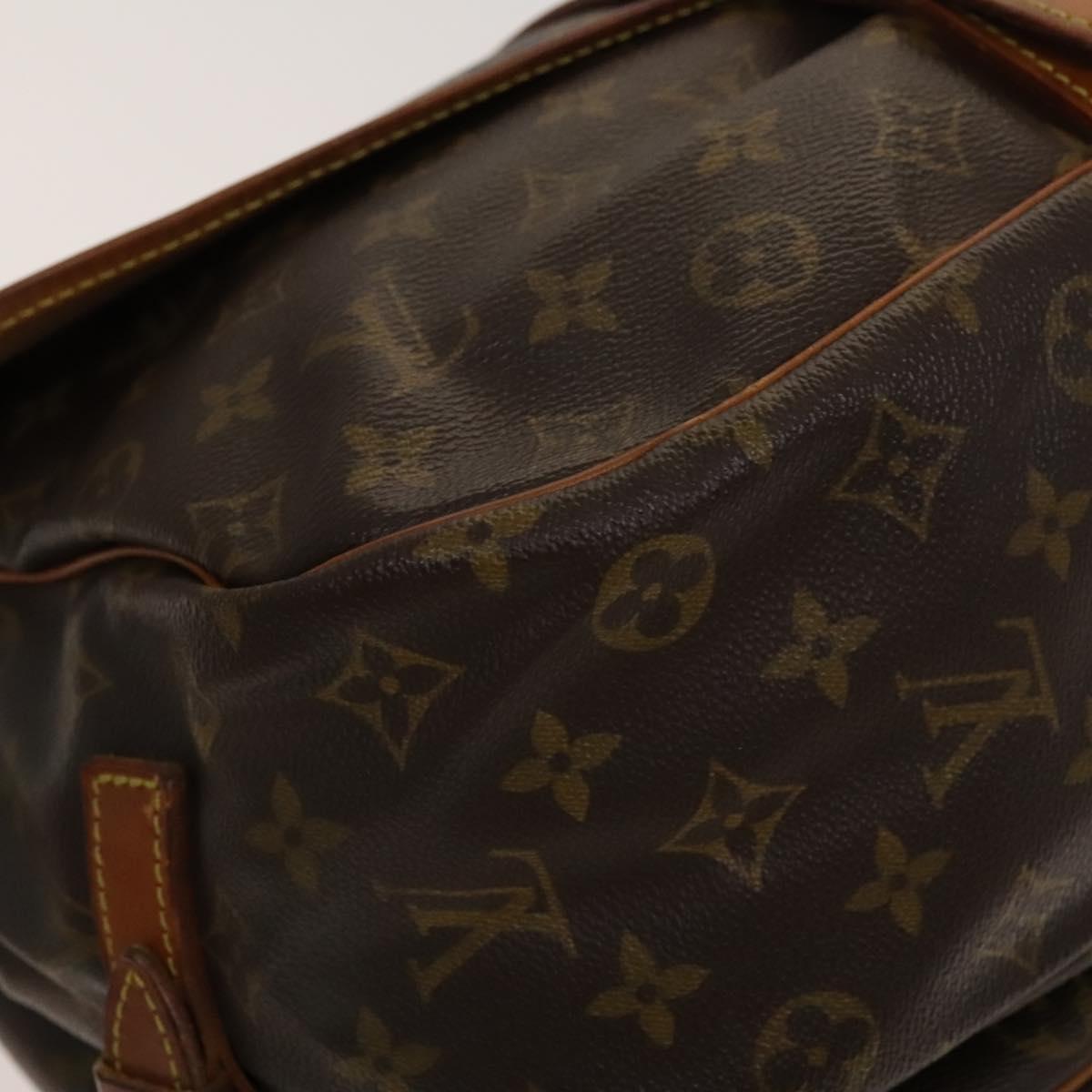LOUIS VUITTON Monogram Saumur 35 Shoulder Bag M42254 LV Auth 116447