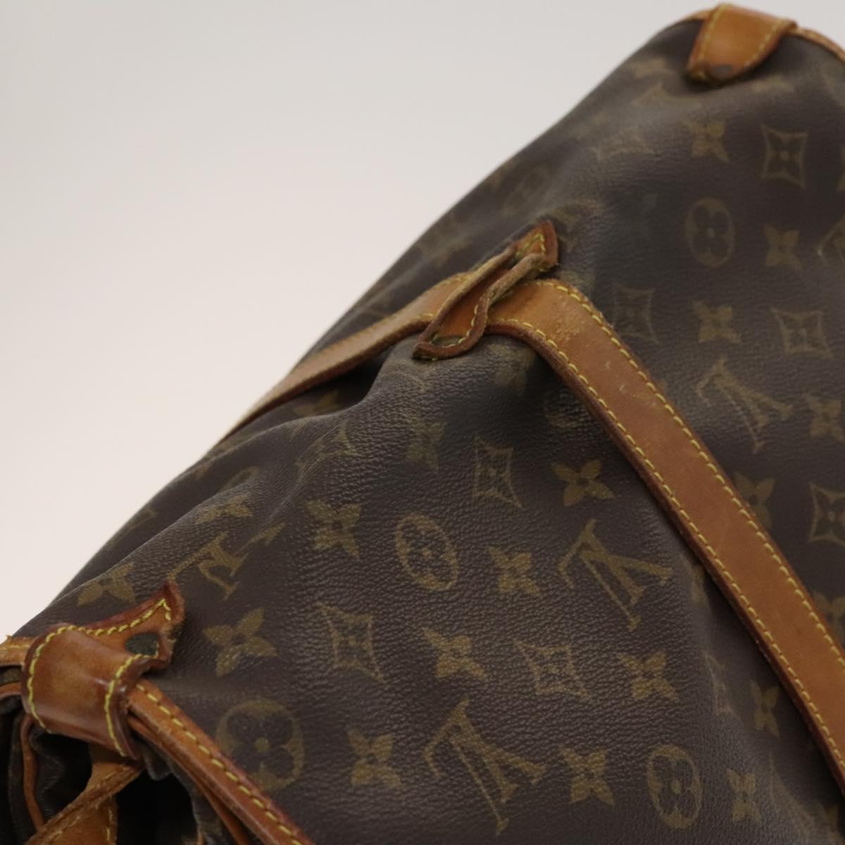 LOUIS VUITTON Monogram Saumur 35 Shoulder Bag M42254 LV Auth 116447