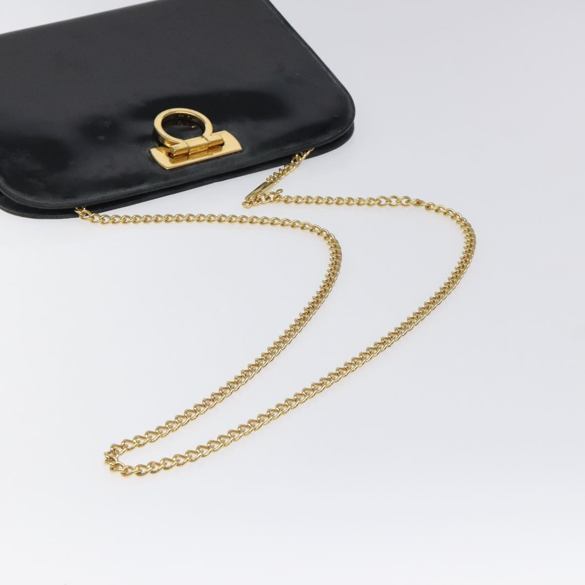 Salvatore Ferragamo Gancini Chain Shoulder Bag Patent leather Black Auth 116524