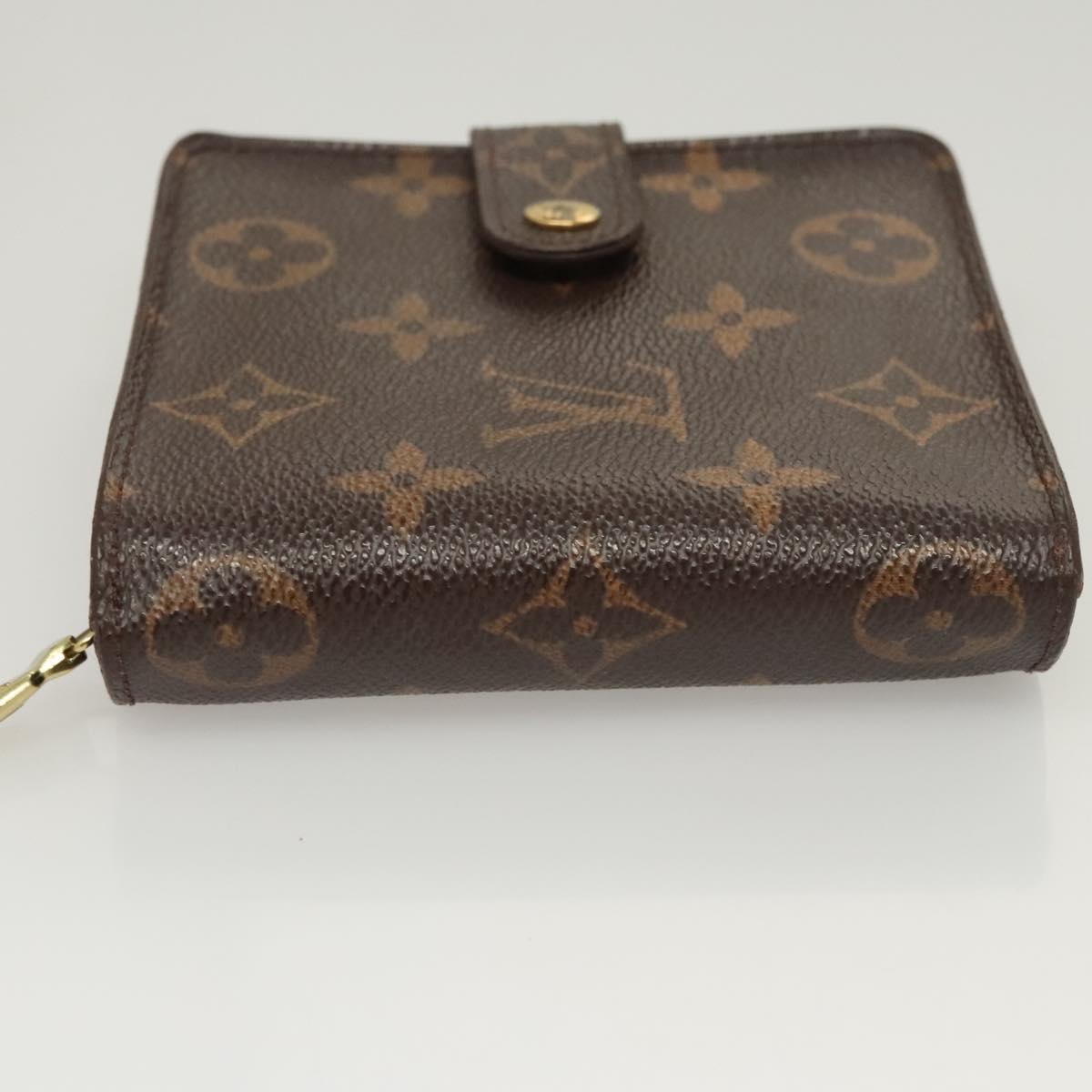 LOUIS VUITTON Monogram Compact Zip Wallet M61667 LV Auth 117264