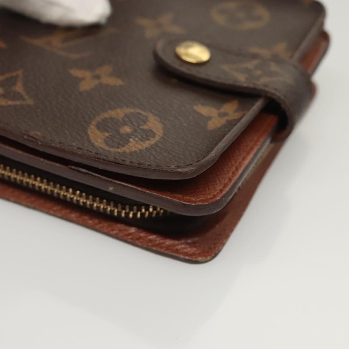 LOUIS VUITTON Monogram Compact Zip Wallet M61667 LV Auth 117264