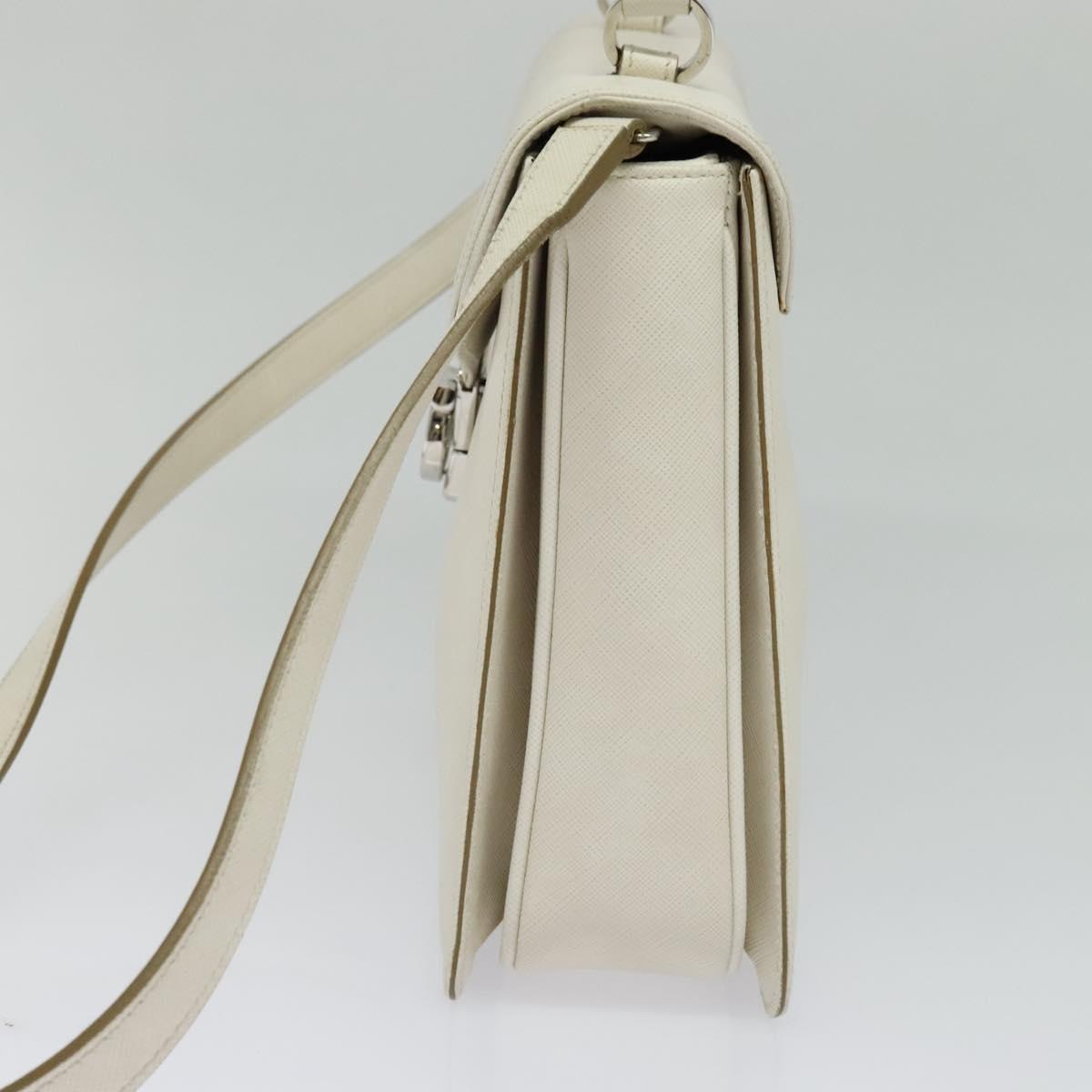 Salvatore Ferragamo Gancini Hand Bag Leather 2way White Silver Auth 117671