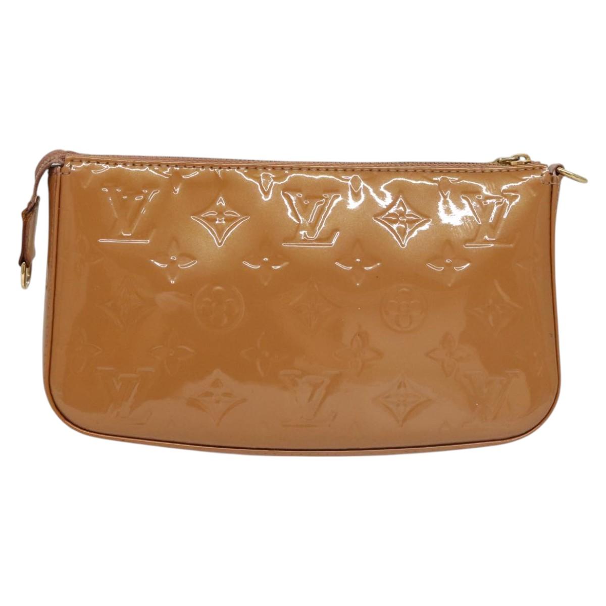 LOUIS VUITTON Vernis Pochette Accessoires Pouch Rose Velours M91575 Auth 117712
