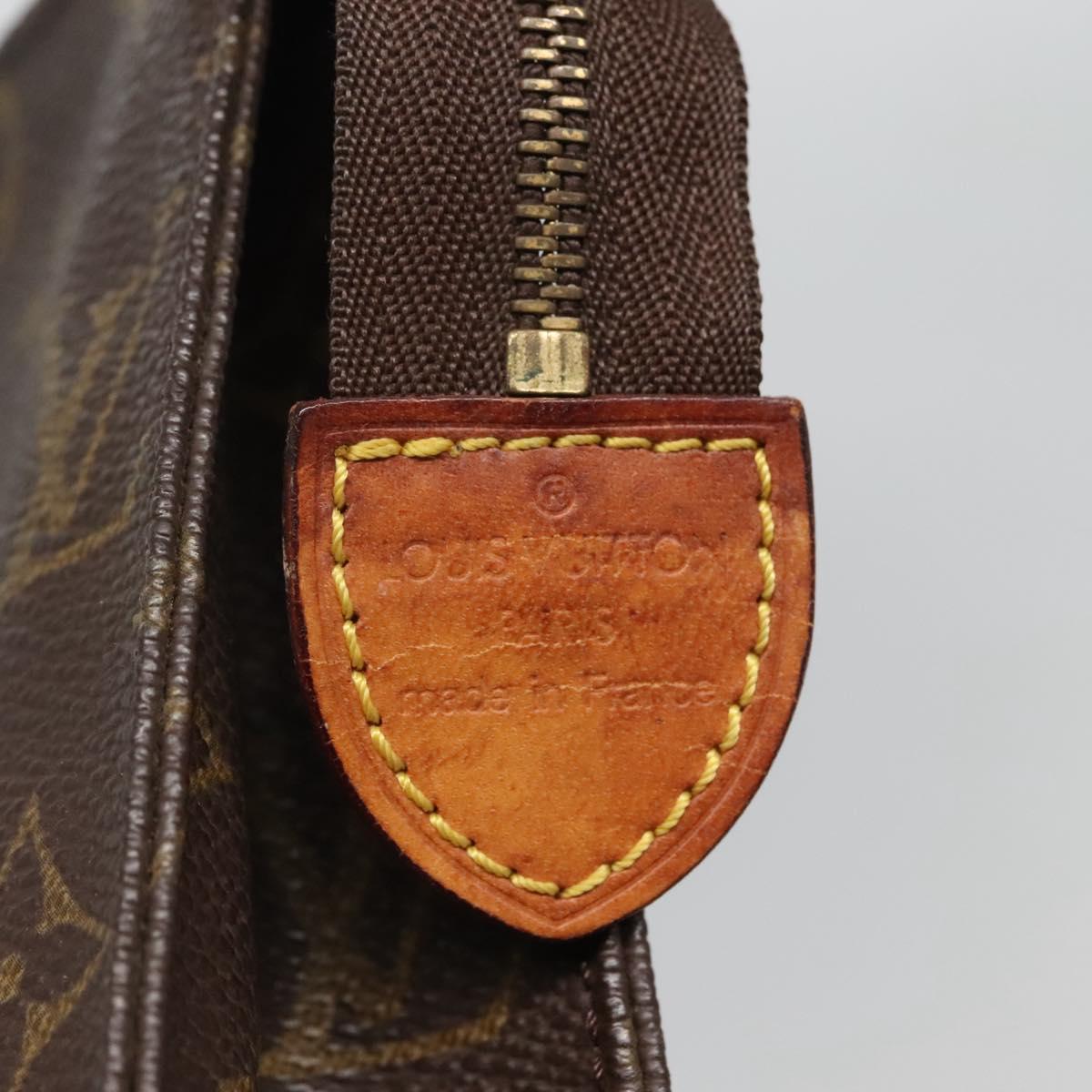 LOUIS VUITTON Monogram Poche Toilette 19 Pouch M47544 LV Auth 118086