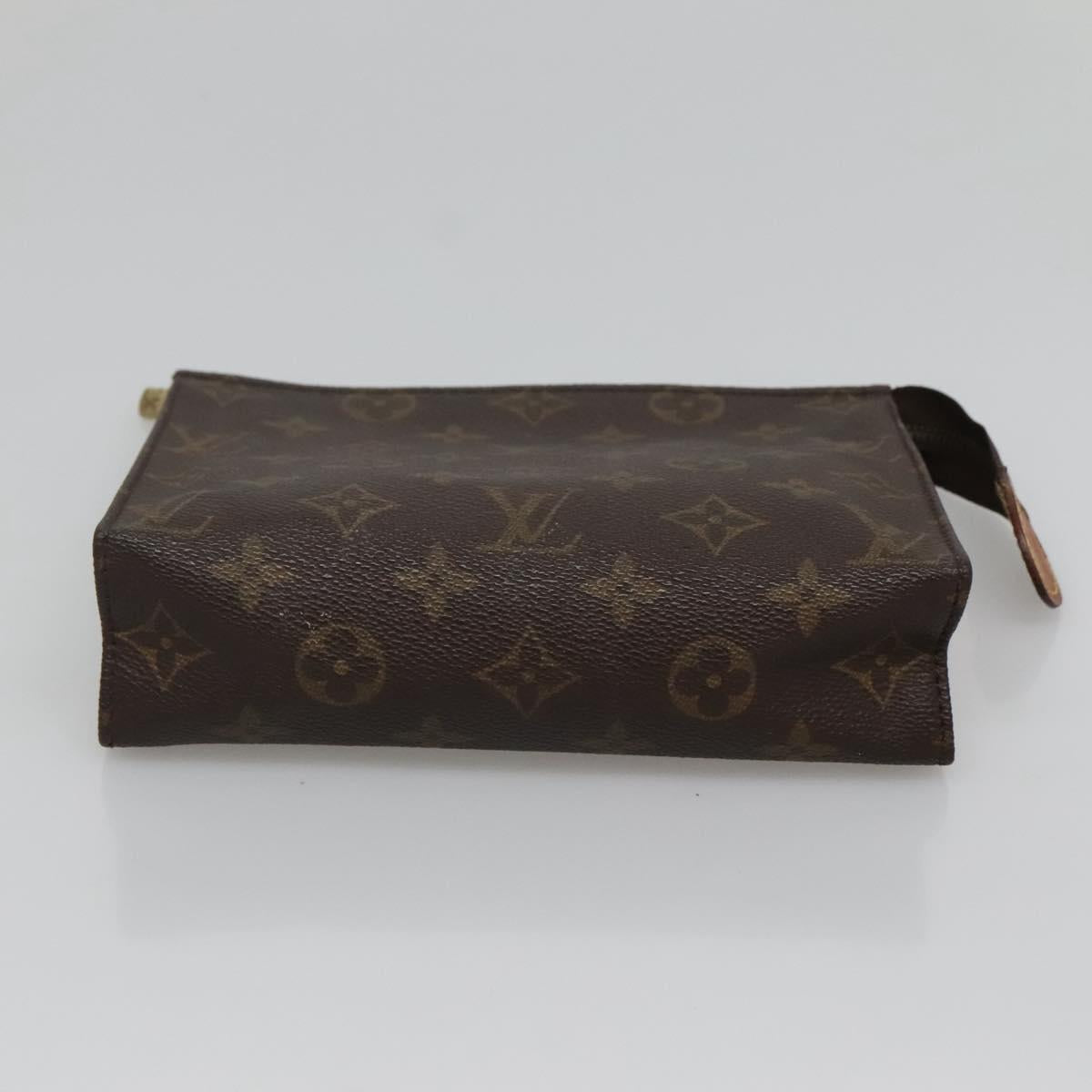 LOUIS VUITTON Monogram Poche Toilette 19 Pouch M47544 LV Auth 118086