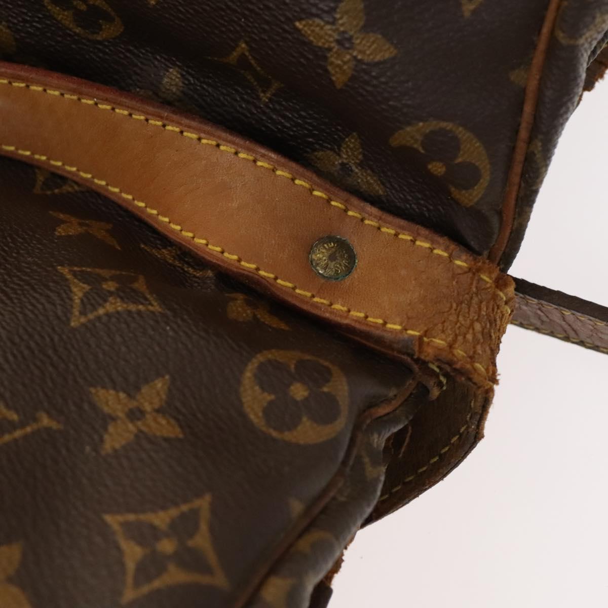 LOUIS VUITTON Monogram Saumur 35 Shoulder Bag M42254 LV Auth 118195