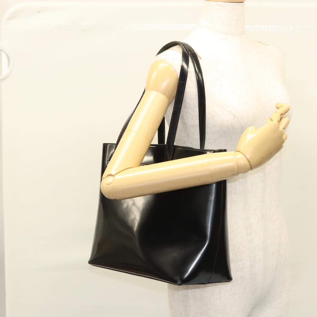 GUCCI Shoulder Bag Enamel Black 000 2058 0559 0 Auth 118218