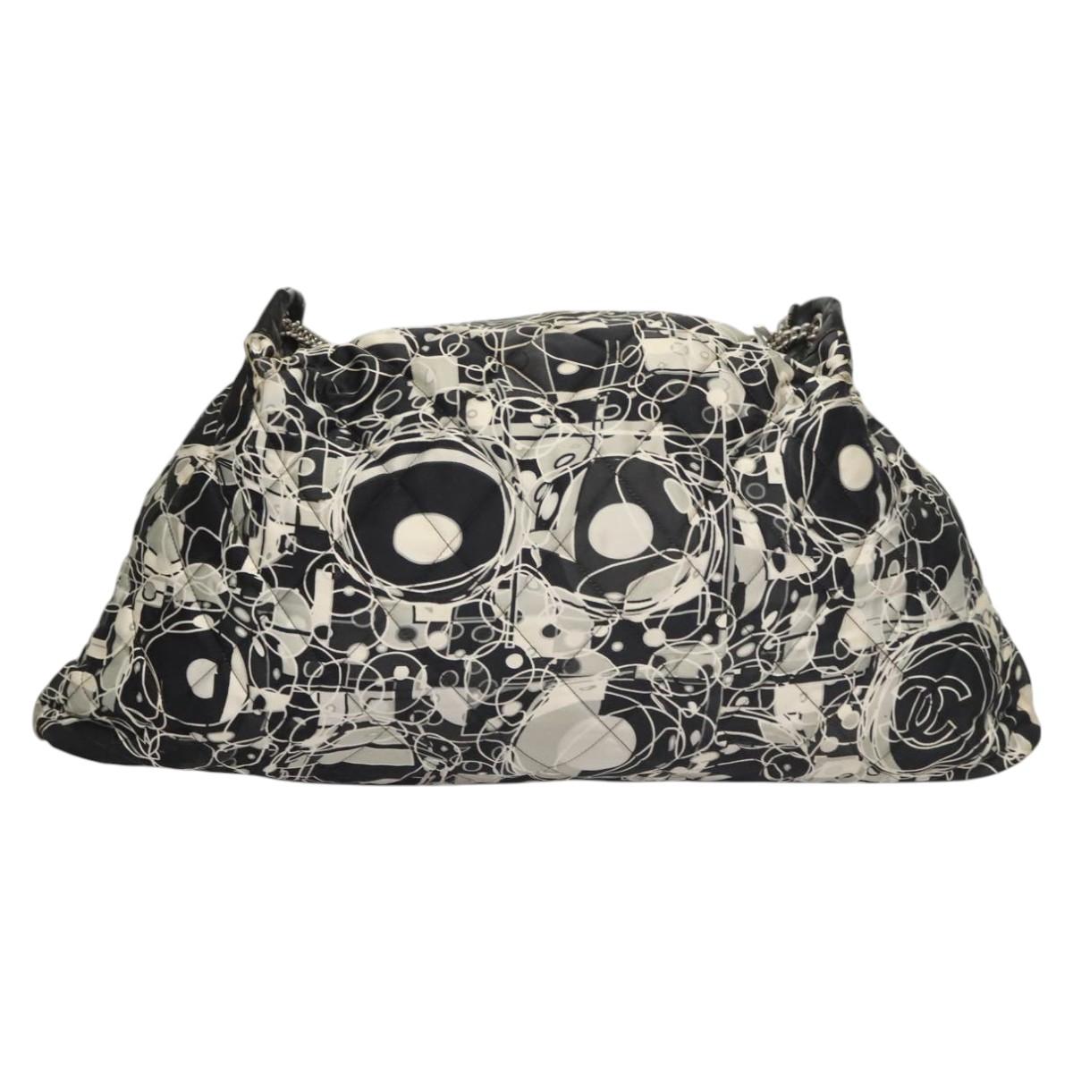 CHANEL Matelasse Chain Shoulder Bag Silk Black CC Auth 118262