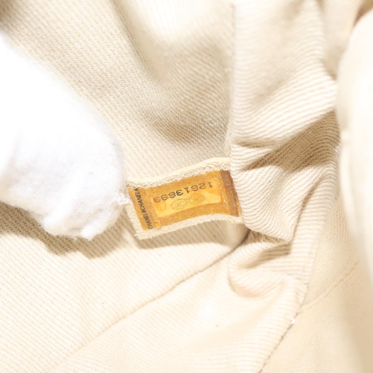 CHANEL Cruise Line Matelasse Clutch Bag Cream Silver CC Auth 118381