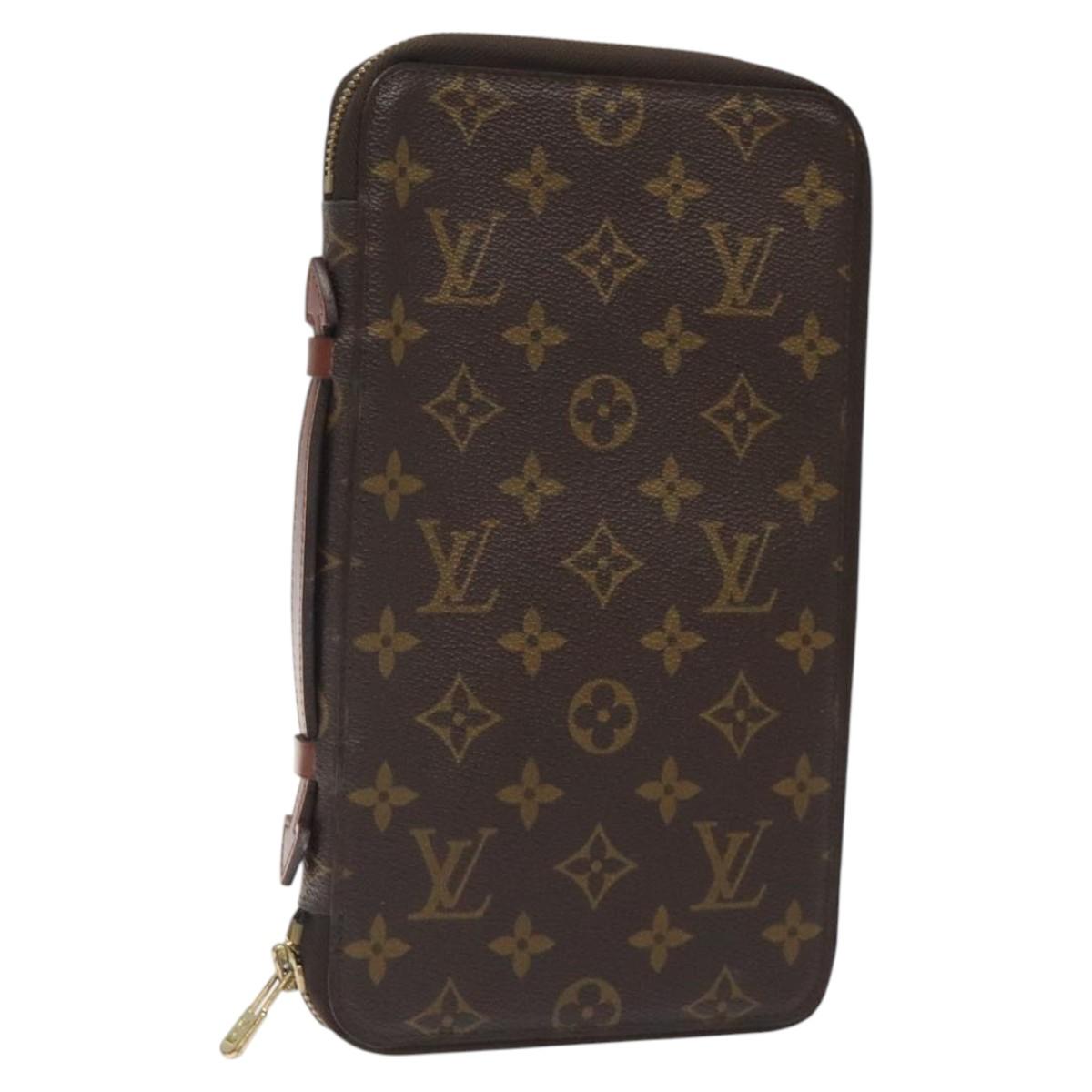 LOUIS VUITTON Monogram Poche Escapade Travel Case M60113 LV Auth 118569