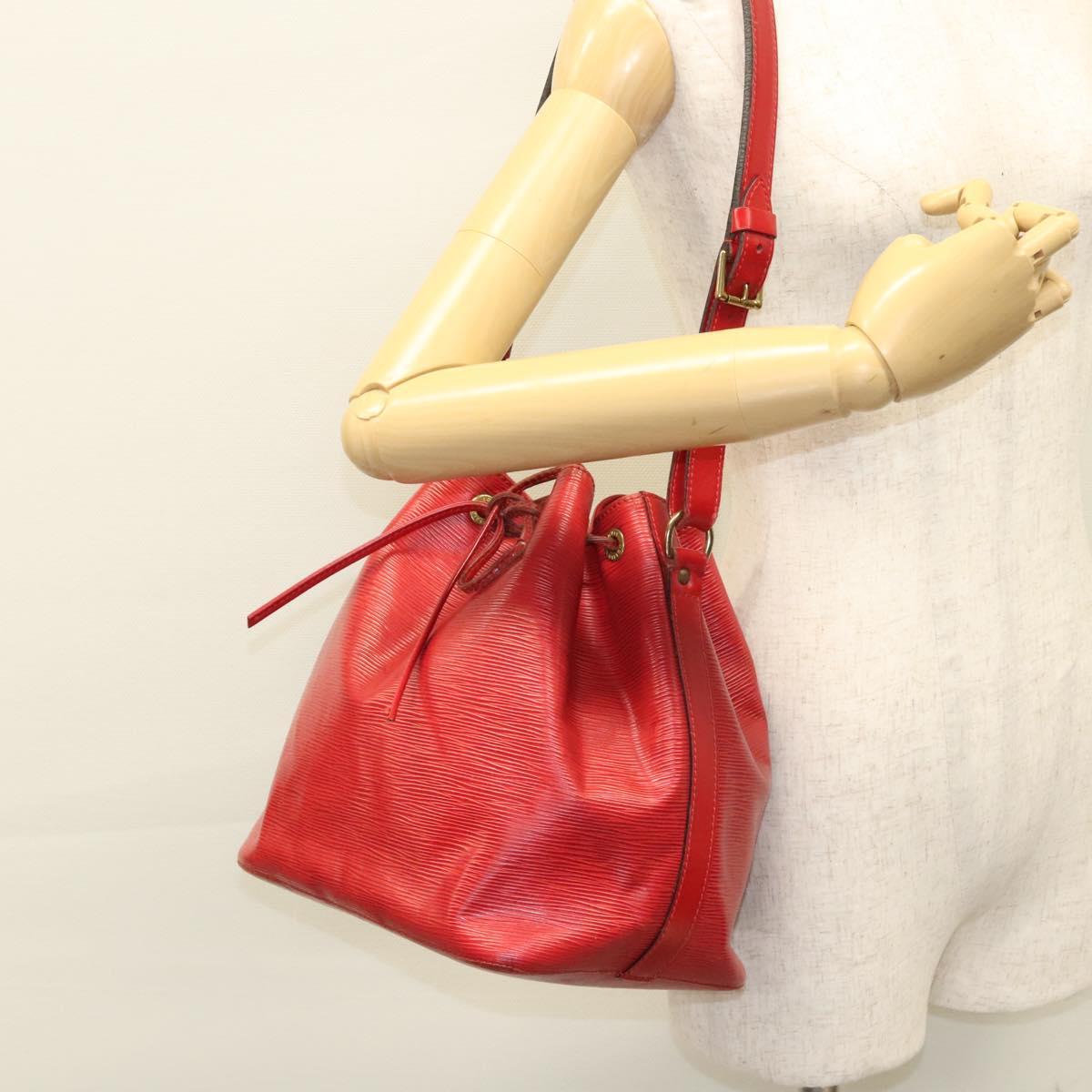 LOUIS VUITTON Epi Petit Noe Shoulder Bag Red M44107 LV Auth 119202